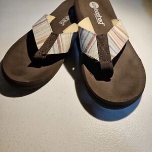 Unleashed Stripe Thong/ Sandal Size 11